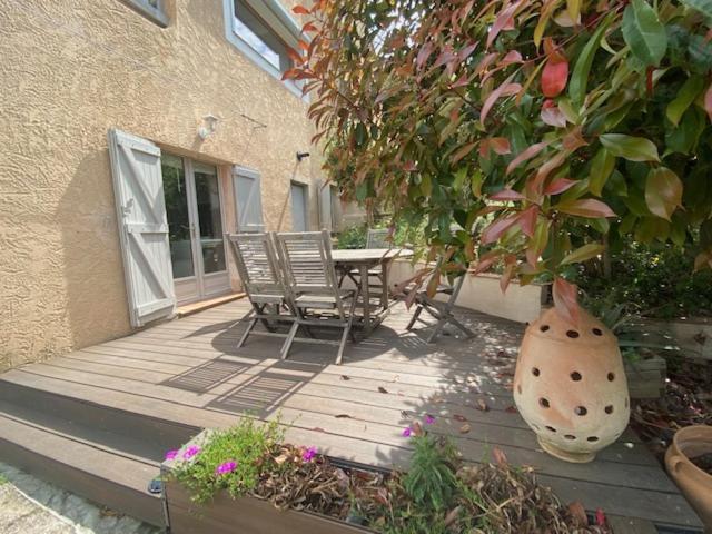 Joli Rez-De-Villa 80 M2 Proche Mer ガイヤック エクステリア 写真